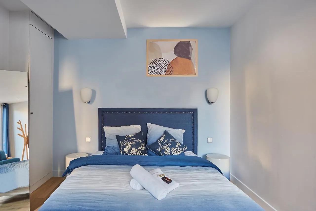 Residence Porte Maillot Arc De Triomphe By Studio Prestige Parigi